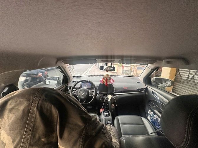 VinFast VF5 Plus 2024 – Bản mua pin (biển vàng)