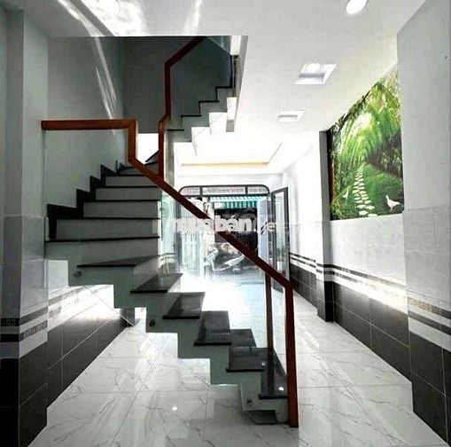 QUỐC LỘ 1A, BÌNH TÂN 27m² + 3 TẦNG CÓ SÂN THƯỢNG - HẺM XE HƠI -SỔ ĐẸP