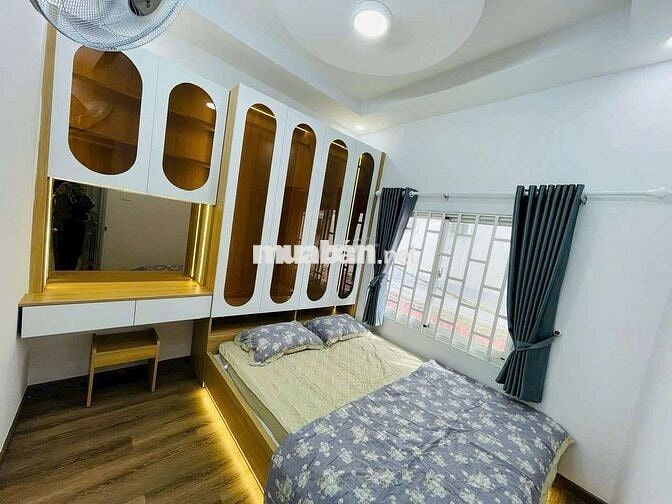 Nhà bán sổ Hồng riêng nội thất đầy đủ