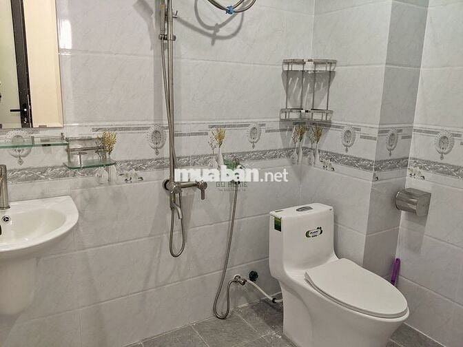 CHO THUÊ TÒA CĂN HỘ 13 PHÒNG KHU PHỐ TÂY