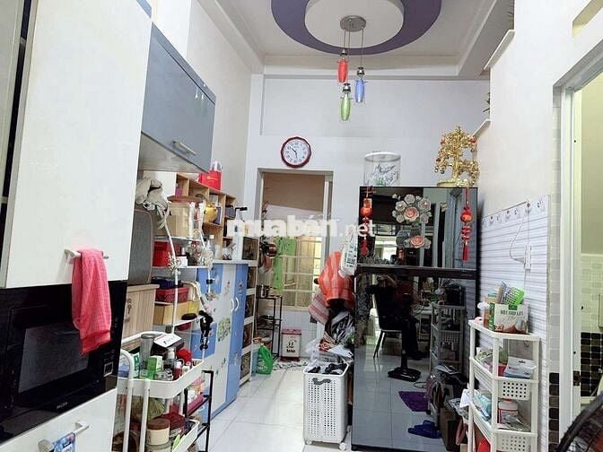 MẶT TIỀN VỪA Ở VỪA KD- NGAY CHỢ THỦ ĐỨC - 81M - 2 TẦNG - CHỈ 9 TỶ.