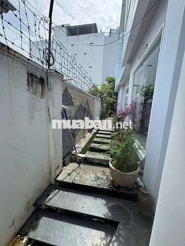 LH Cho thuê biệt thự mini đường Nguyễn Đình Chiểu view biển Hòn Chồng