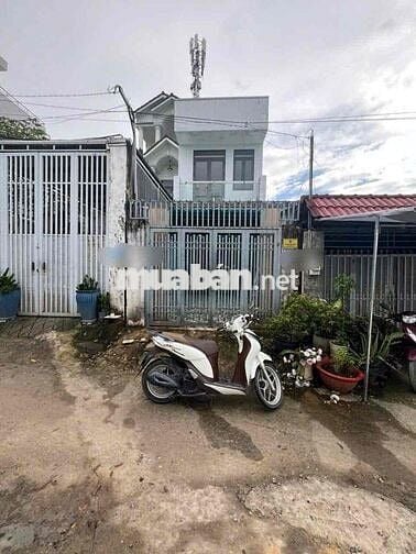 Nhà 4 pn Tx48 Ngay trường Thcs Tô Ngọc Vân Giá 7,5 triệu