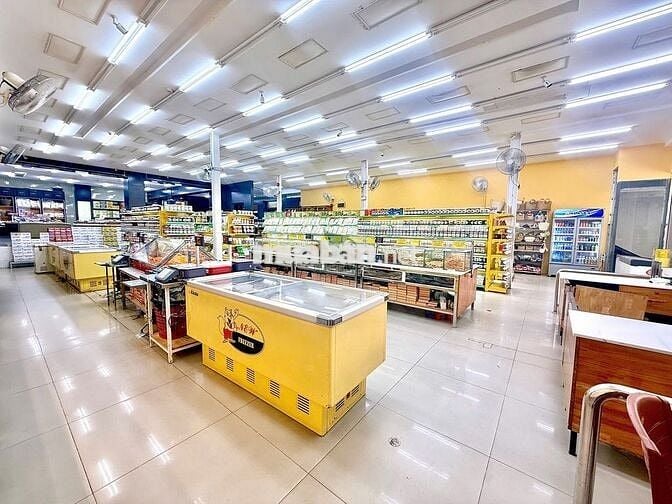 CHO THUÊ MẶT BẰNG SIÊU RỘNG 500M2 MẶT TIỀN KHU KHÁCH DU LỊCH