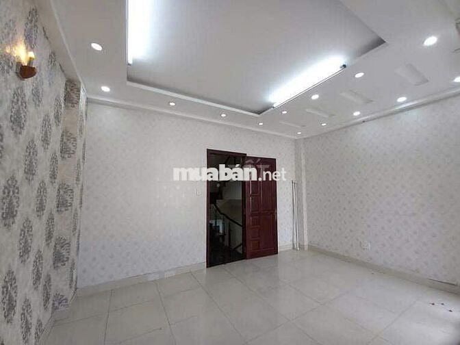 💎 Mặt Tiền Hồ Văn Long – 5 Tầng Thang Máy – KD Sầm Uất – 7.9 Tỷ