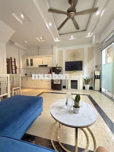 NHÀ 5 TẦNG PHỐ CỔ LINH ĐỐI DIỆN AEON LONG BIÊN ÔTÔ ĐỖ CỬA, 3 PHÒNG NGỦ