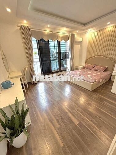 NHÀ 5 TẦNG PHỐ CỔ LINH ĐỐI DIỆN AEON LONG BIÊN ÔTÔ ĐỖ CỬA, 3 PHÒNG NGỦ