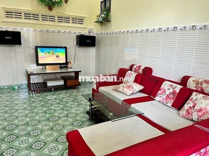 NHÀ MỚI TRUNG TÂM PHƯỜNG B'LAO - TP.BẢO LỘC - LÂM ĐỒNG DT 249M2 -6X41M