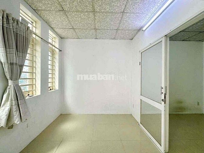 Vị Trí Trung Tâm - 1 trệt 1 lầu - Lê Văn Sỹ P12 Q3