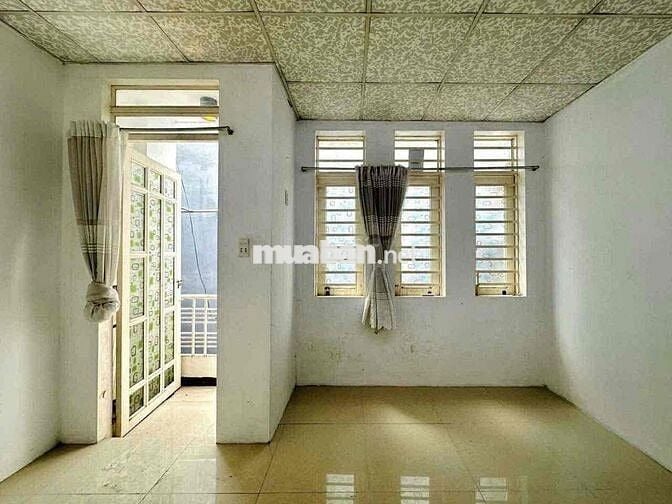 Vị Trí Trung Tâm - 1 trệt 1 lầu - Lê Văn Sỹ P12 Q3