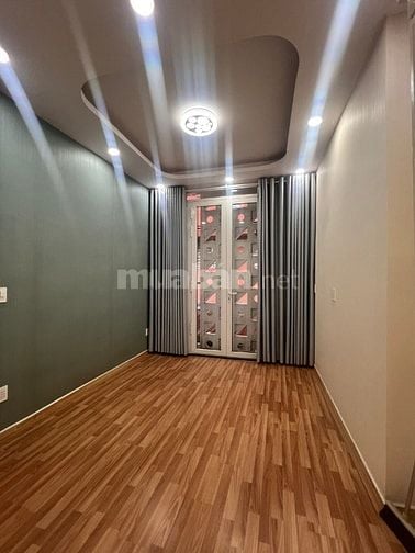 Bán Nhà 21/38A Trần Đình Xu 3x8 nở hậu 4,1( 28m2) 3 lầu Giá 6t5 còn tl