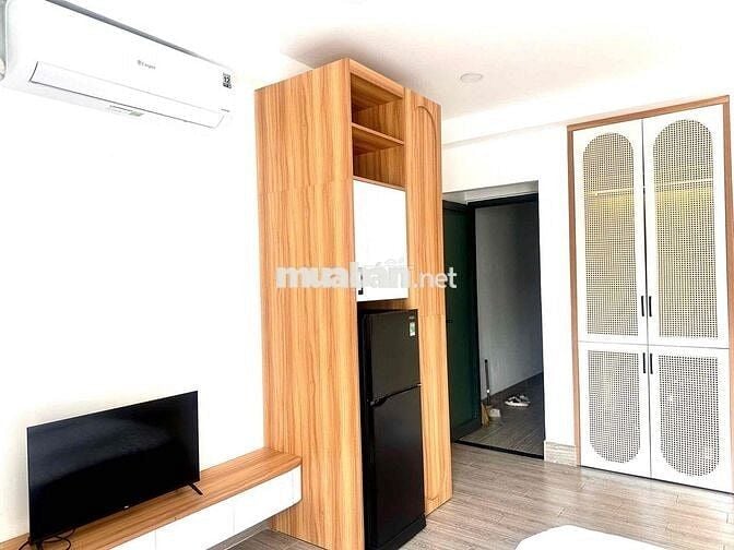 SIÊU PHẨM STUDIO - FULL NỘI THẤT  - BAN CÔNG NGAY LÊ ĐỨC THỌ