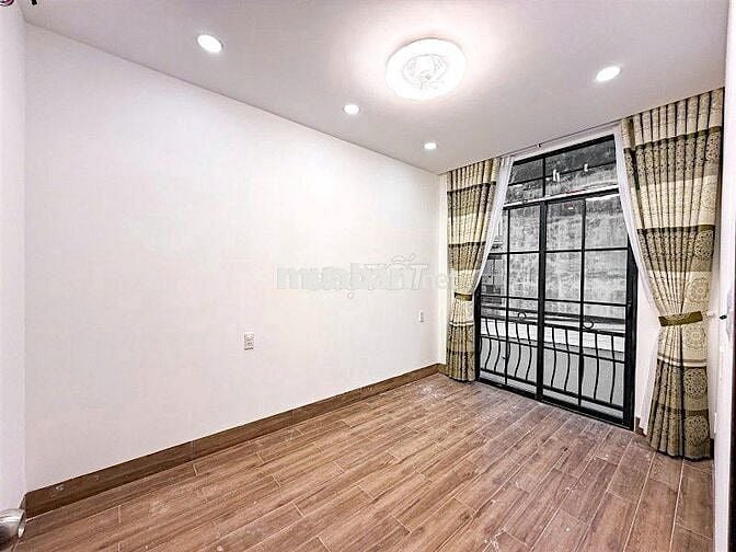 BÙI ĐÌNH TUÝ-P12 BÌNH THẠNH-HẺM XE HƠI-38M2-NHÀ MỚI 3 TẦNG-CHỈ 7TỶ5