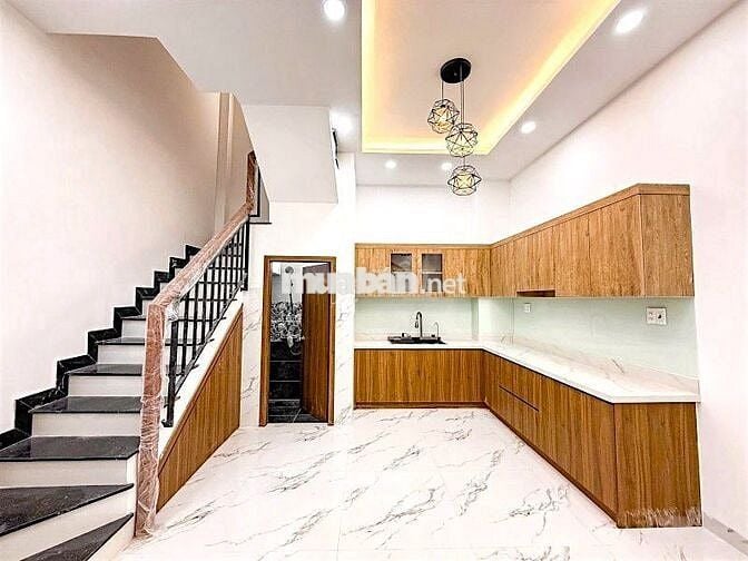 BÙI ĐÌNH TUÝ-P12 BÌNH THẠNH-HẺM XE HƠI-38M2-NHÀ MỚI 3 TẦNG-CHỈ 7TỶ5