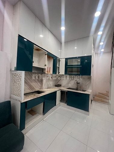 Bán Nhà 21/38A Trần Đình Xu 3x8 nở hậu 4,1( 28m2) 3 lầu Giá 6t5 còn tl