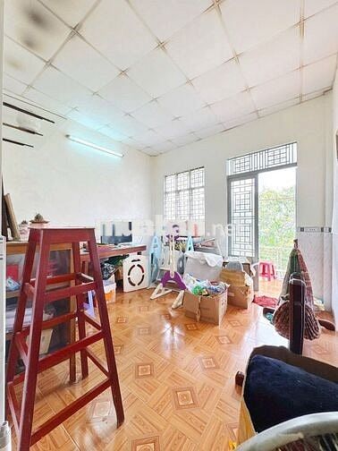 Chủ bán lỗ cắt lãi-Ngộp ngân hàng bán tháo nhà Tân Phú Trung 1,050 tỉ