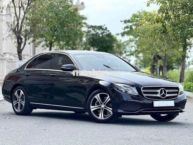 BÁN E250 Siêu Lướt chạy 36.000km bao check hãng