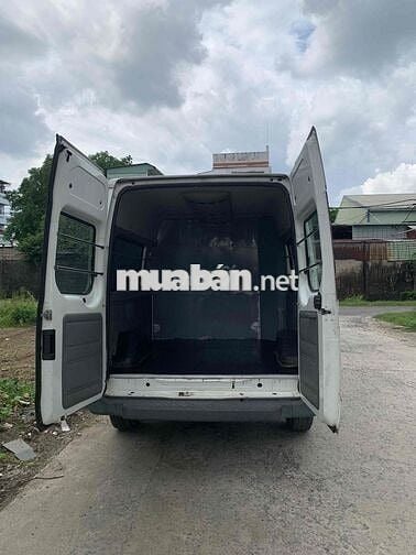 Ford 2010 - 140000 km