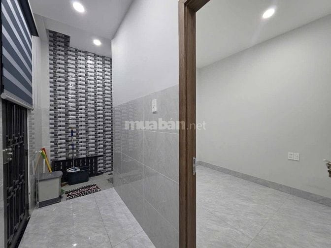 Ngộp bank bán gấp nhà 1T1L Tân Sơn Nhì TP 50m2_1 Tỷ 130tr SHR - hxh