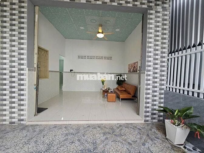 Nhà siêu đẹp–giá siêu hời–chốt nhanh ở Tân Thạnh Đông chỉ700tr