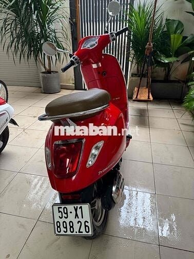 Vespa 2018 - dư dùng cần bán