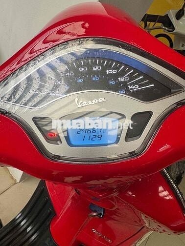 Vespa 2018 - dư dùng cần bán