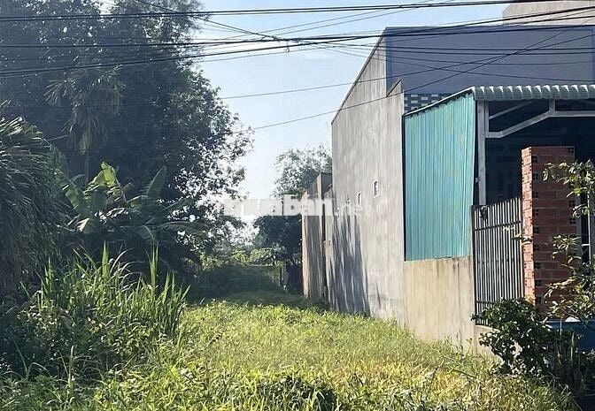 7x100 đường quốc lộ, Gần cổng KCN Phước Đông. 2,xx tỷ