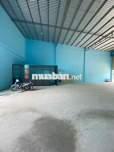 Cho thuê kho, xưởng 250m2 gần Trần Văn Mười