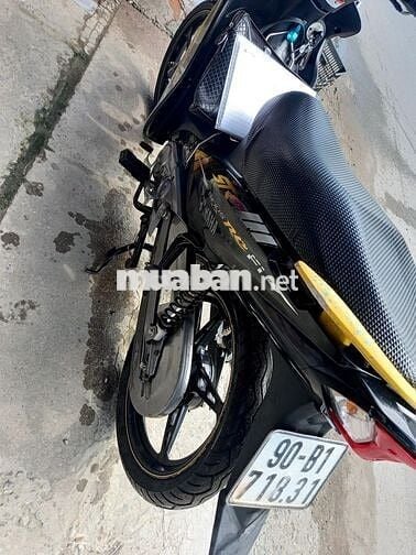 Xe sirius FI đời 2014 vàng đen đang SD tốt