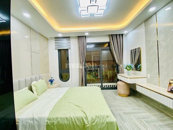 GIẢM GIÁ SÂU 560tr BÁN THU VỐN, CĂN SIÊU PHẨM GẦN EMART PHAN HUY ÍCH