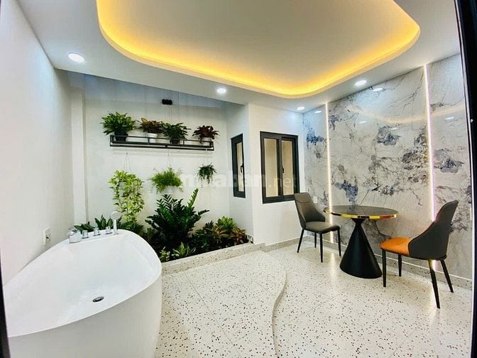 GIẢM GIÁ SÂU 560tr BÁN THU VỐN, CĂN SIÊU PHẨM GẦN EMART PHAN HUY ÍCH