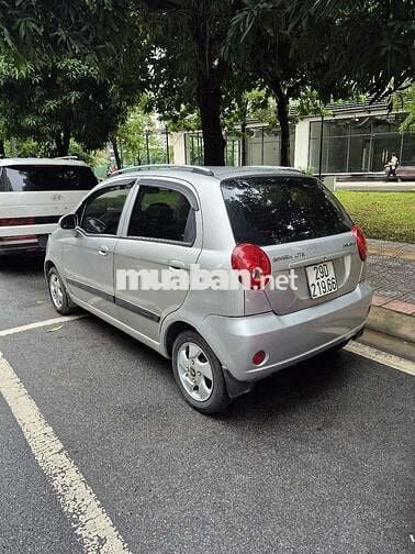 Chevrolet Spark Van 2011 màu bạc số sàn