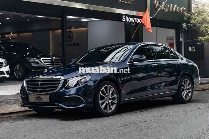 LONG ANH AUTO về Mercedes E200 sx2020