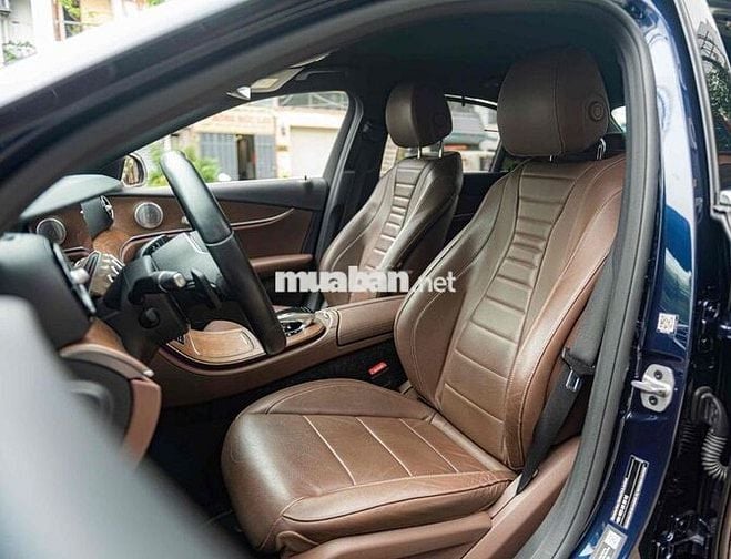 LONG ANH AUTO về Mercedes E200 sx2020