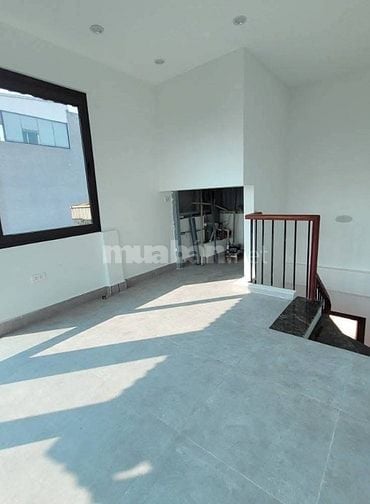 Hoàng Quốc Việt, Cầu Giấy 2 mặt tiền, 85M, 4T, 35 tỷ