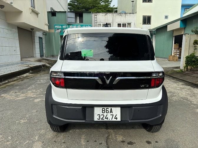 Vinfast VF3 Sản Xuất 2025 Pin Thuê Màu Trắng xe cực đẹp 