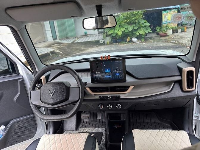 Vinfast VF3 Sản Xuất 2025 Pin Thuê Màu Trắng xe cực đẹp 