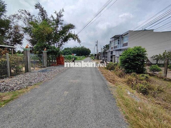 Đất Thị Xã Trảng Bàng ,DT 380m2 Giá 750tr gần ngã tư An Bình, SHR