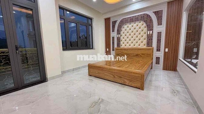 Cần bán nhà chính chủ kế bên big c goo dĩ an bình dương