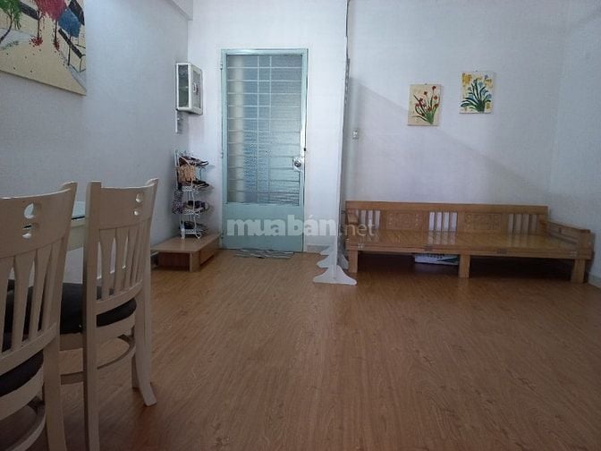 Chính chủ cho thuê căn Studio có 1wc 35 m2 có nội thất dọn vào ngay