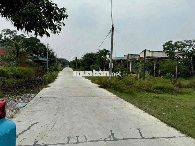 đất MT bê tông Lộc Hoà ,5x40 full thổ cư , shr