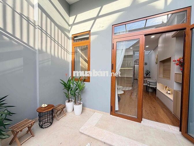 NHÀ FULL NỘI THẤT HẺM NGUYỄN TRI PHƯƠNG