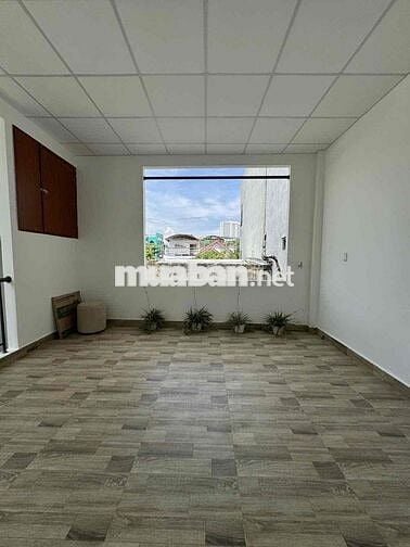 Bán nhanh nhà 3 tầng, 3pn, kiệt oto Trưng Nữ Vương giá chỉ nhỉnh 3 tỷ