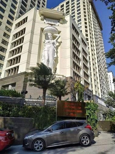 Cho thuê căn 3 ngủ 146m2 đẹp nhất tòa Chung cư Cao cấp 59 Xuân Diệu