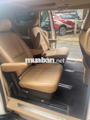 Kia Sedona 2018 2.2L DAT - 11000 km