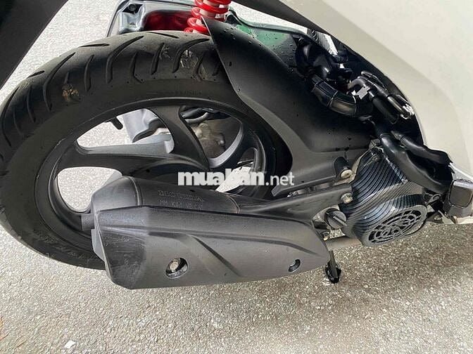 mình có xe vision 2021 cần bán xe đi ít còn đẹp