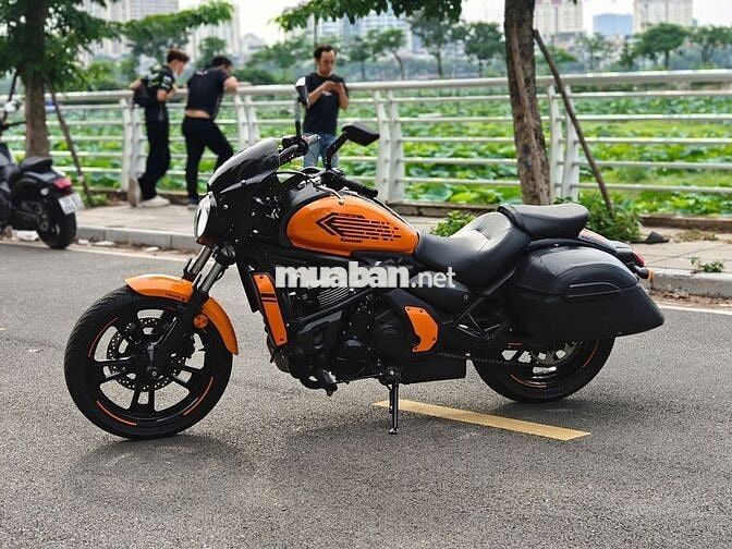 VULCAN CAFE MODEL 2019 MÀU CAM VŨ TRỤ