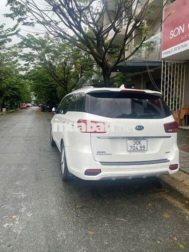 Kia Sedona 2018 2.2L DAT - 11000 km