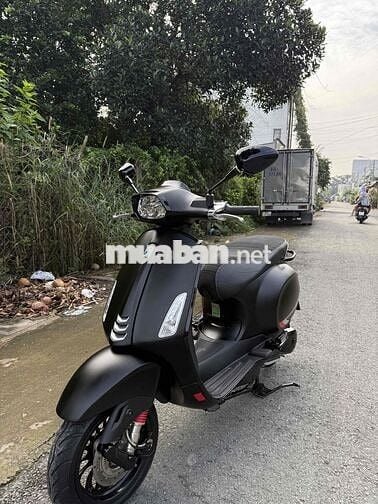 Vespa 150 2021 odo 10 ngàn cây bstp chính chủ