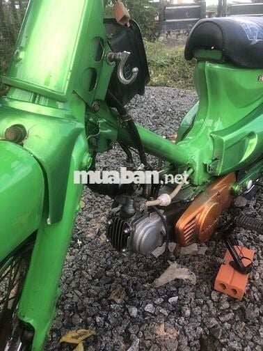 Bán dùm cháu xe Cúp lùn như hình máy êm có giấy